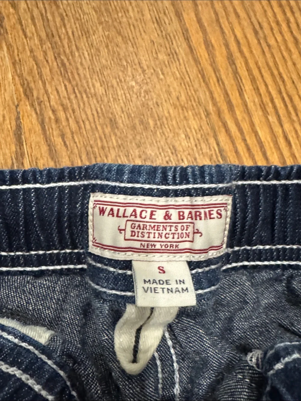 Wallace & Barnes Chambray Shorts